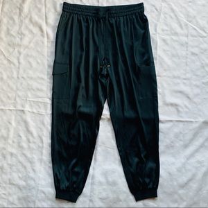 NWT Cami Nyc Black High Rise Elastic Drawstring Black Cargo Joggers
